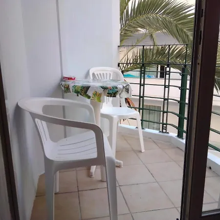 Apartment Gt *